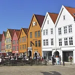 Thon Bristol, 4*