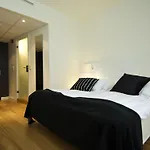 Thon Bristol, Szálloda