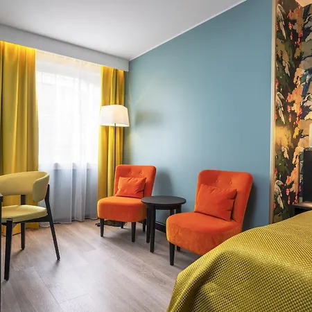 Hotel Thon Bristol, 4*