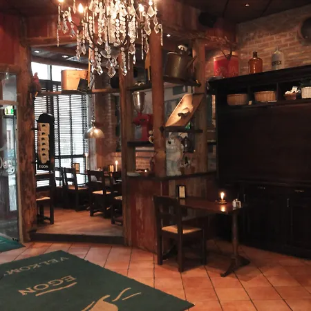 トーン ブリストル ホテル 4*