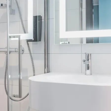 トーン ブリストル