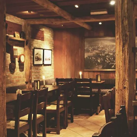 Thon Bristol, Hotel 4*