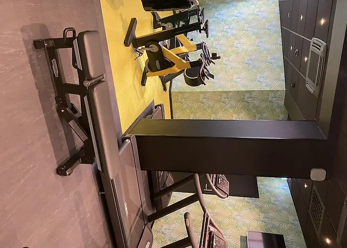 Thon Bristol, Hotell 4*