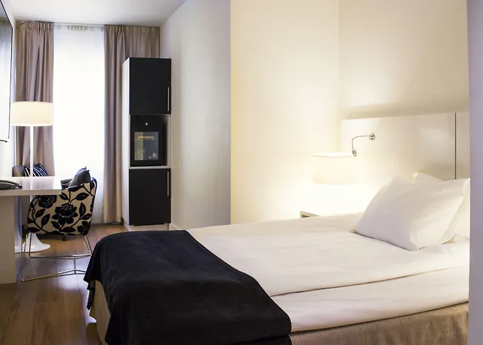 Hotell Thon Bristol, 4*