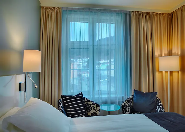 Hotell Thon Bristol, 4*