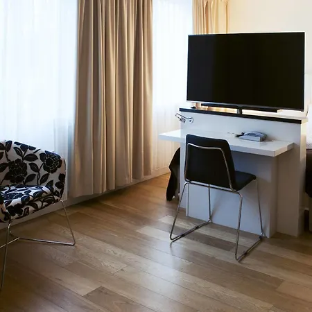 Thon Bristol, Hotel 4*